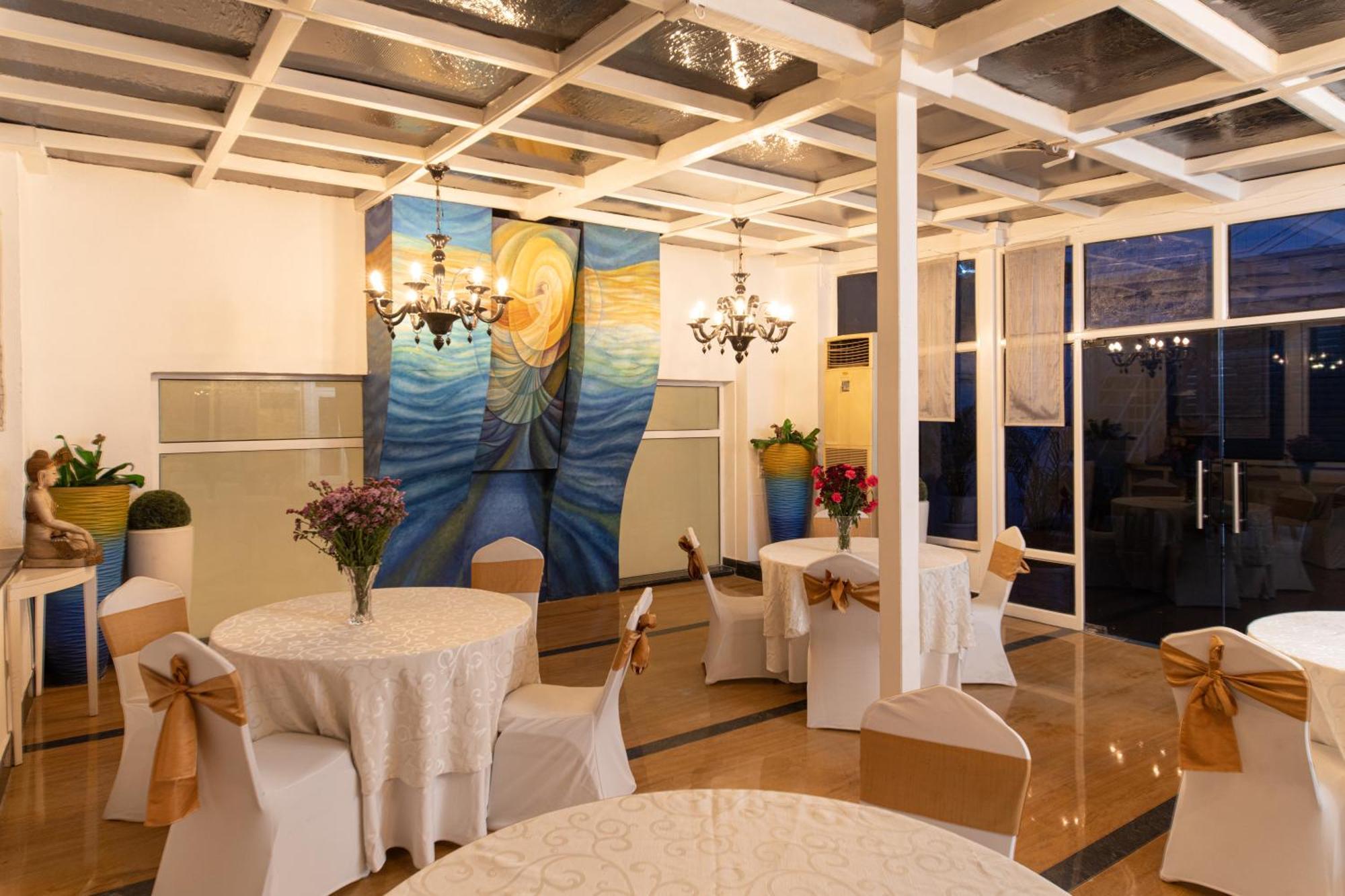 The Ashtan Sarovar Portico New Delhi Luaran gambar