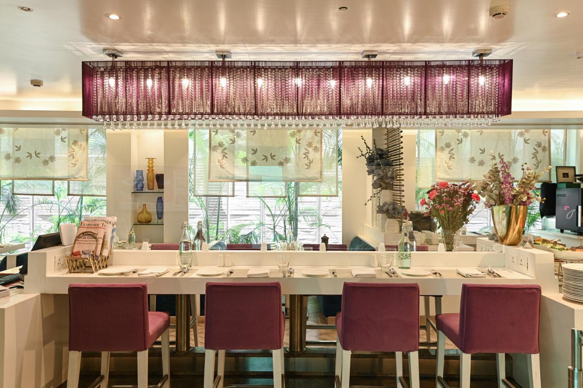The Ashtan Sarovar Portico New Delhi Luaran gambar