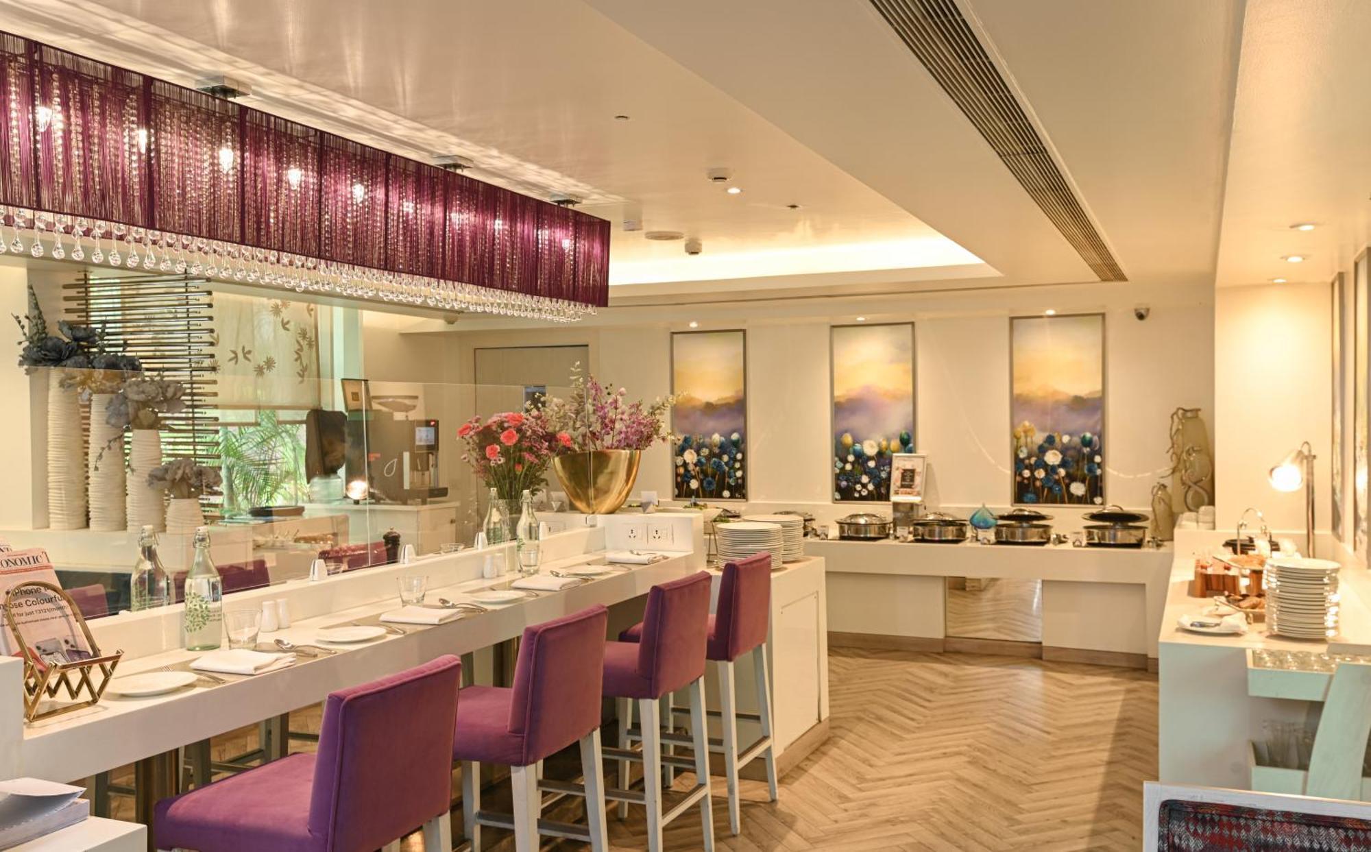 The Ashtan Sarovar Portico New Delhi Luaran gambar